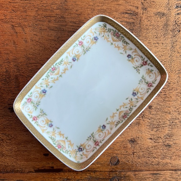 Porcelain Decorated Soap/Candy Dish by Leart, Blumenau Made in Brazil - Picture 8 of 8